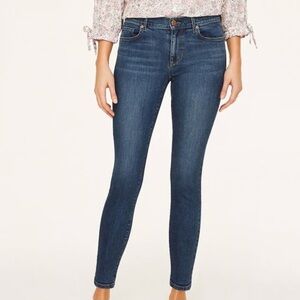 Ann Taylor Loft Modern skinny jeans ❤️ medium wash